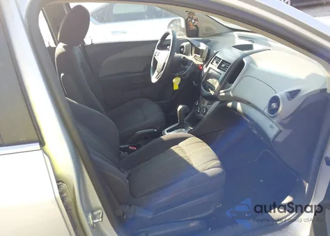 2013 Chevrolet Sonic Lt Auto из США, поврежденный, VIN 1G1JC5SH4D4217358